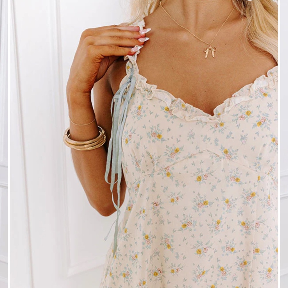 Neutral floral maxi with ribbons